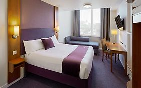 Premier Inn Barnsley Central m1 J37